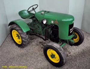 x04 Trattore Fendt Dieselross F15.JPG