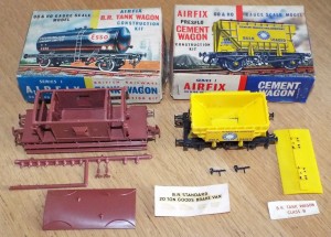 Airfix treni 00.JPG