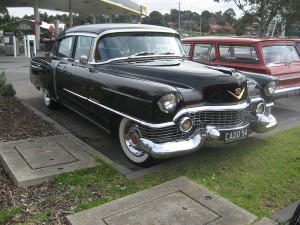 Cadillac berlina 1954.jpg