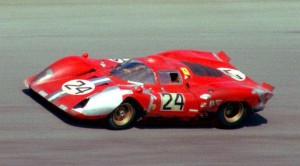 VERA Ferrari 312 incollata con lo scotc.jpg