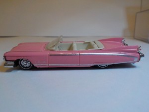 ELVIS CADILLAC.jpg