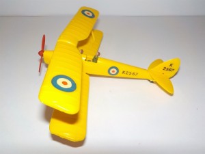 aereo giallo 3.jpg