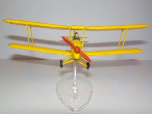 aereo giallo 2.jpg