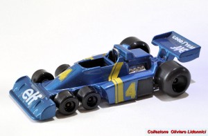 033.RJ.57 Tyrrell 34-2.jpg
