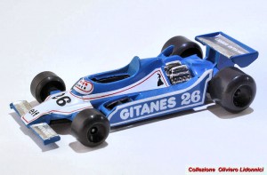 039.RJ.64-Ligier Gitanes JS11 (n.26).jpg