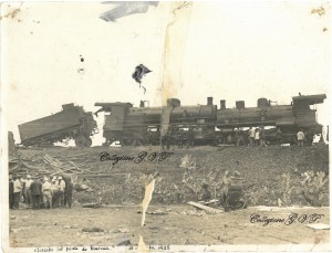 Disastro sul ponte di Caronia - 15 ottobre 1922 (Gr. 740 e 625 FS) (1).jpg