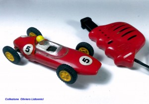 Lotus 1961-Scalextric MM-C63 (1).jpg