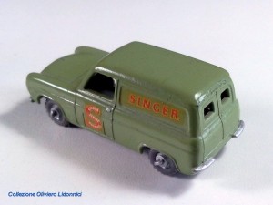 Leney n°59-Ford Thames Van.2.jpg