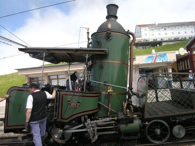 800px-Rigi_vertical_boiler.jpg