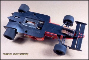 Ferrar F1-87  SCX (1-32) e.jpg