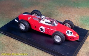 Fot8 Scalextric Ferrari 156 F1 (1961-62).jpg
