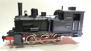Jyesa H0 1003-1004 3x Steam locomotive 14.jpg