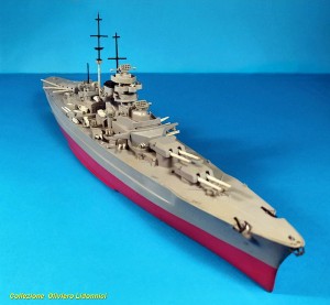 FOTO 90 Bismarck Airfix .jpg