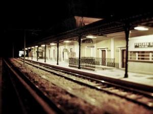 Pescara Centrale - Binario 1 e sottopassaggio.JPG