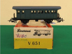 2 V651.jpg