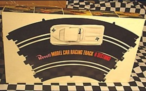 Pista Revell.JPG