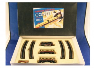 Conti CO-MO-GE- treno passeggeri.jpg
