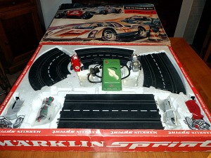 Marklin micropista slot (scatola).JPG