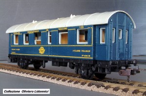 Carrozza Pullman  CIWL 2 assi.JPG