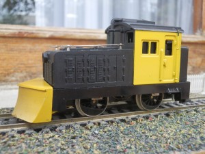 Rivarossi-art. A DA-R  locomotiva  diesel nera spazzaneve 6.JPG