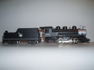 foto usra 0-6-0 rr e quadro nonno 006.JPG