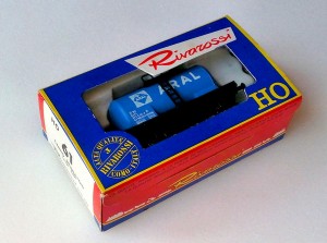 61- Scatola ARAL.jpg