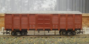 Rivarossi-art.C Fz carro chiuso tipo F a carrelli 0.JPG