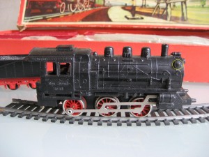 Loco Lima modificata in Paint.JPG