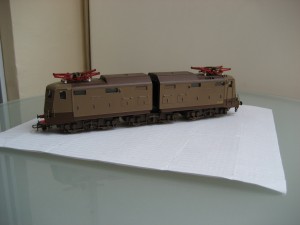 Rivarossi E 636 001.jpg