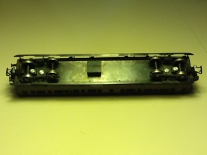 6 V Bz-2507.jpg
