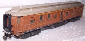 Vecchia carrozza POCHER FS (Rivarossi) molto buona.JPG