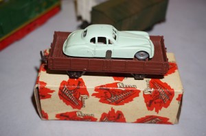 LIMA-Splendido lotto motrice FS+vagoni FS coperti+RARO vagone con Jaguar INGAP 8.jpg