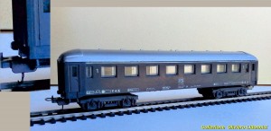 Carrozza di 1°classe FS Az15024.jpg