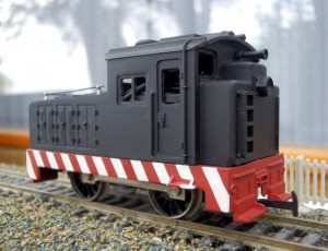 A DA-R  locomotiva  diesel doppio gancio italiano 56.JPG