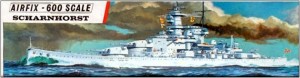 FOTO 024 scatola Scharnhorst Airfix 600.jpg