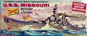 01-Lindberg-Motorized-Uss Missouri.jpg