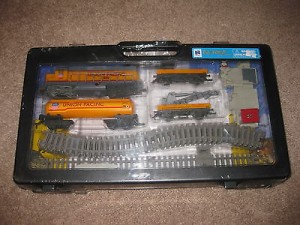 Newray 47289 Toytown Play Series Train Union Pacific Brain New Battery Set.JPG