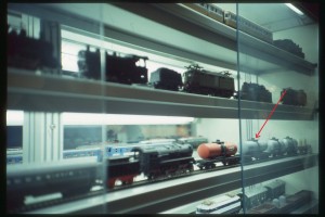 carro elf in museo lima.jpg