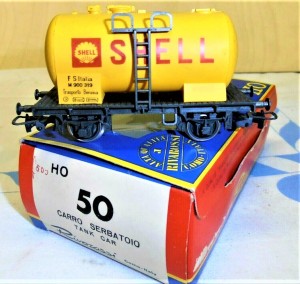 shell ultima serie junior con scalette plastica dal 1967 al 1974.jpg