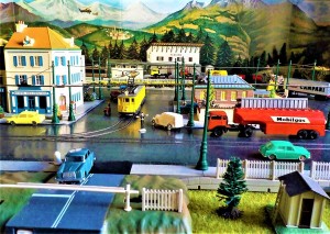 vista strada centrale con tram (2).jpg