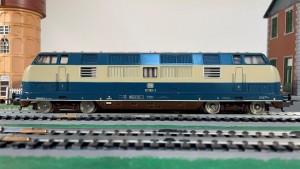 V220_DB_01.jpg
