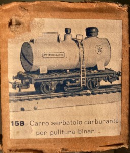 pulisci_etichettascatola.jpg