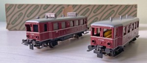 locomotiva+carro altrotrequartifronte.jpg