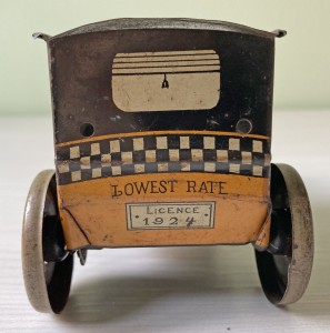 taxi dietro.jpg
